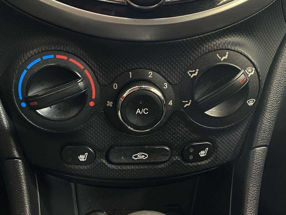 Hyundai Solaris 2012 года с пробегом. Фото: #14