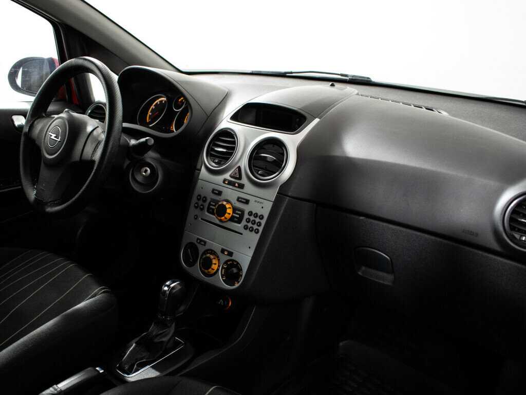 Opel Corsa 2010 года с пробегом. Фото: #8