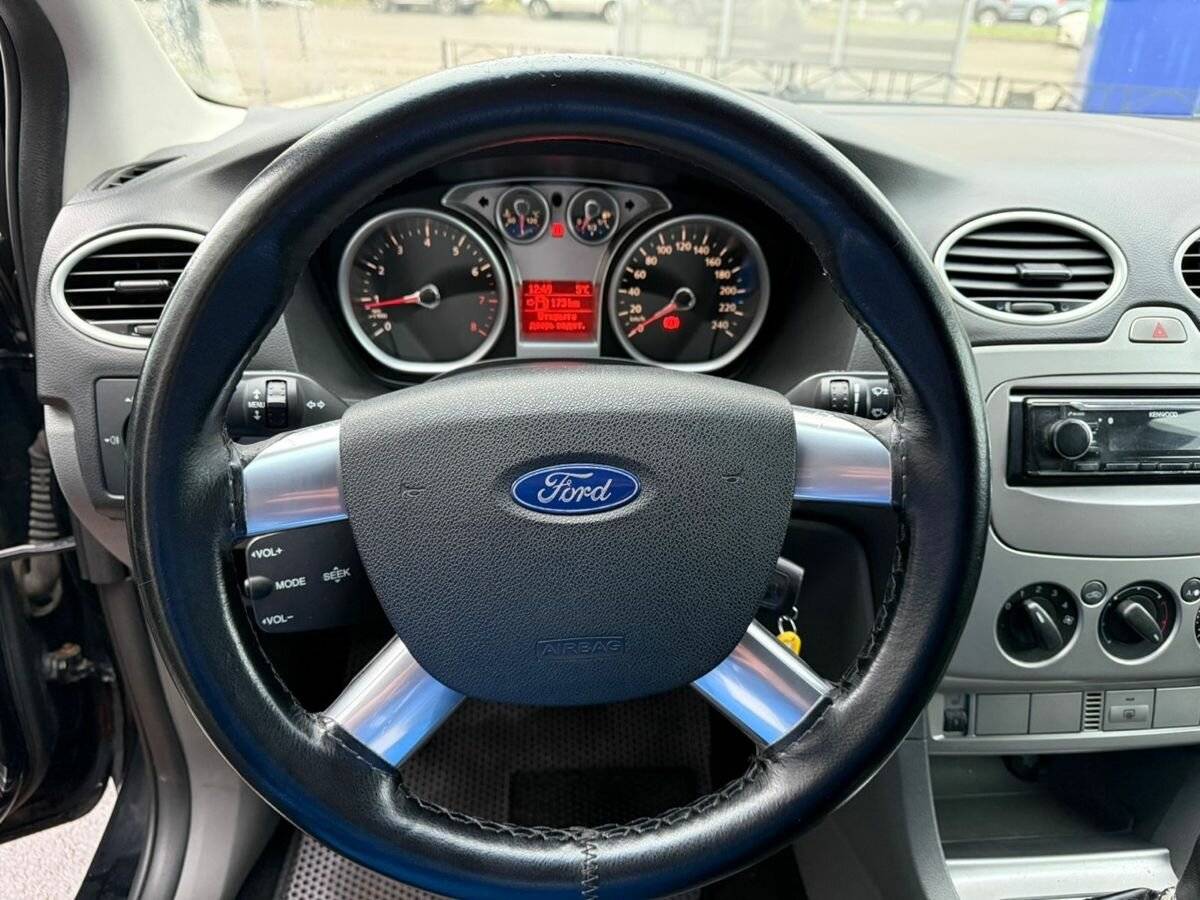 Ford Focus 2009 года с пробегом. Фото: #9