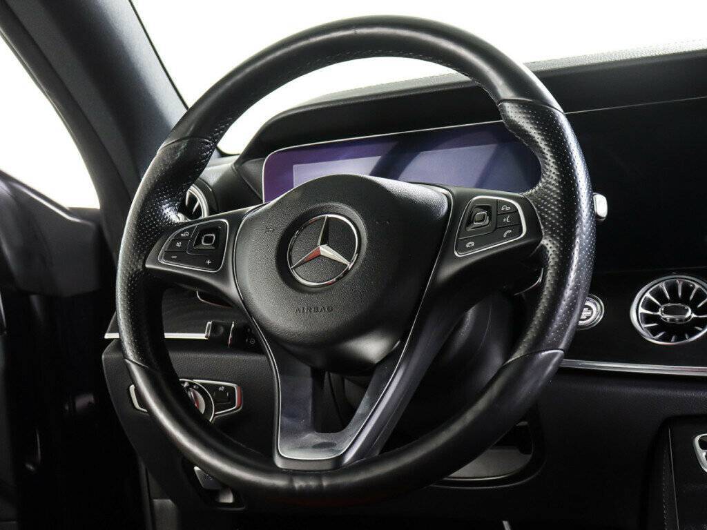 Mercedes-Benz E-Класс 2018 года с пробегом. Фото: #15