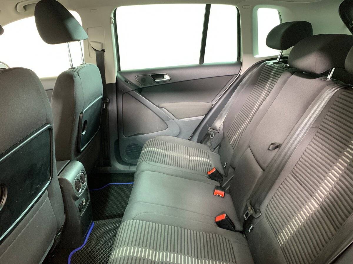 Volkswagen Tiguan 2011 года с пробегом. Фото: #17