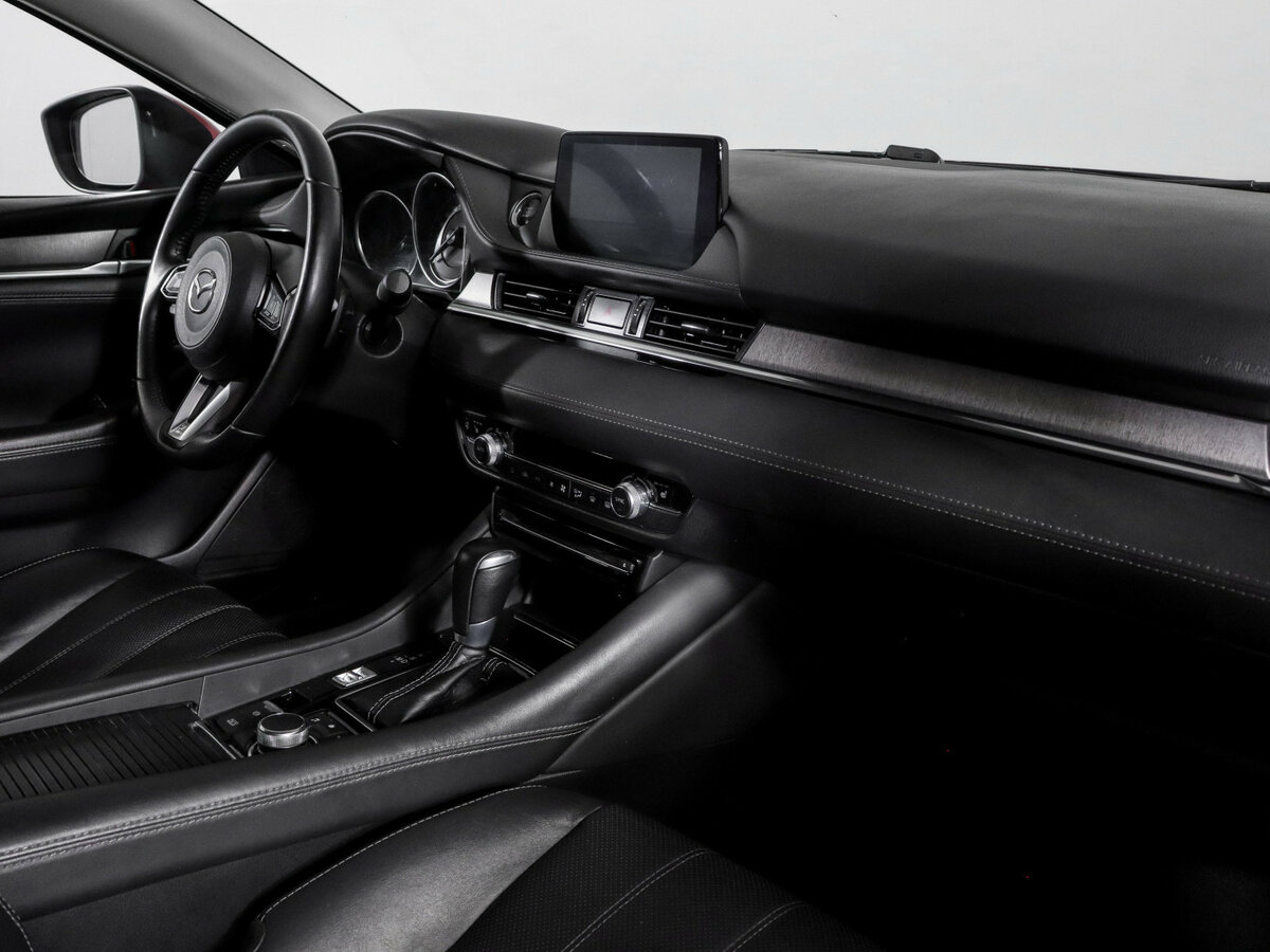 Mazda 6 2020 года с пробегом. Фото: #6