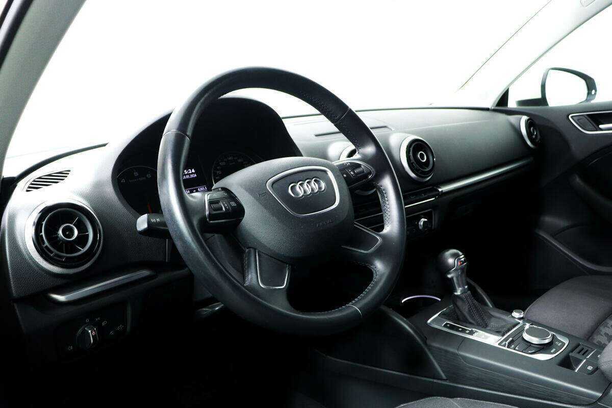Audi A3 2015 года с пробегом. Фото: #12