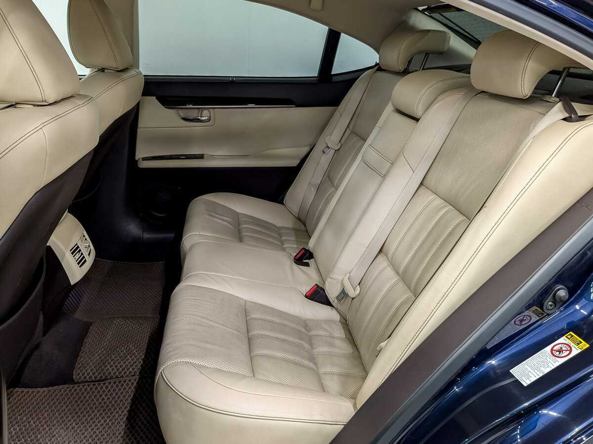 Lexus ES 2015 года с пробегом. Фото: #11