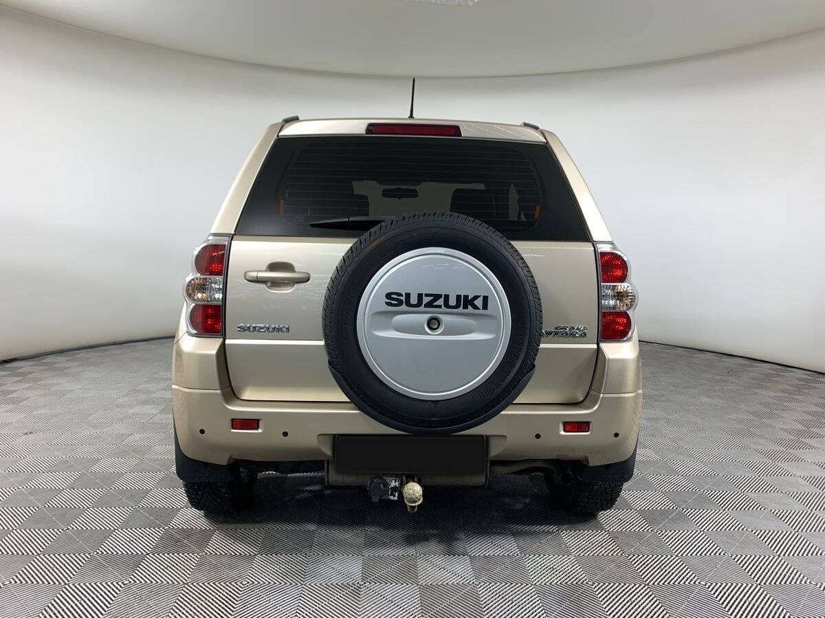 Suzuki Grand Vitara 2010 года с пробегом. Фото: #5