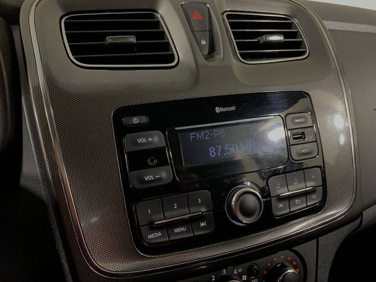 Renault Logan 2019 года с пробегом. Фото: #14