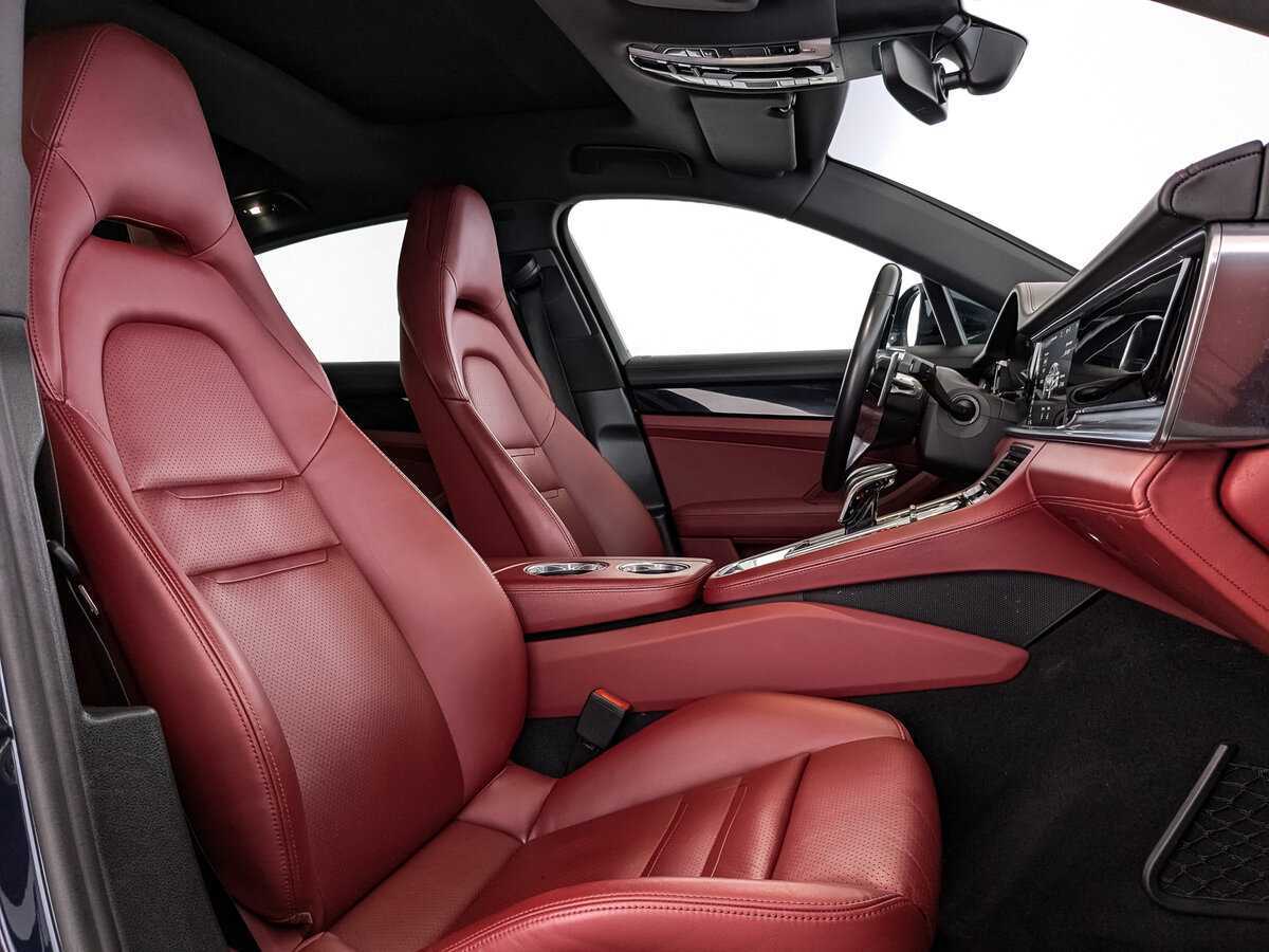 Porsche Panamera 2019 года с пробегом. Фото: #23