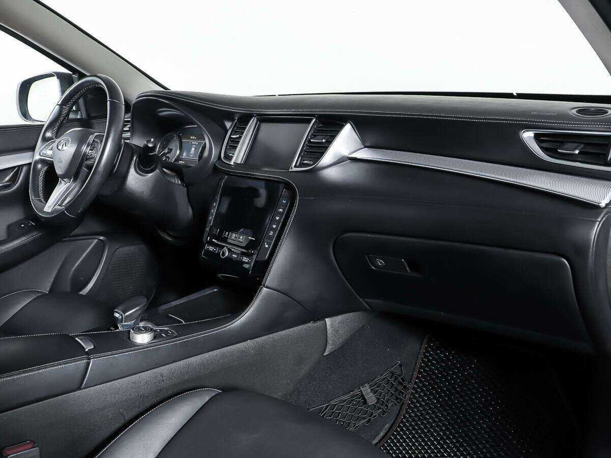 Infiniti QX50 2018 года с пробегом. Фото: #8