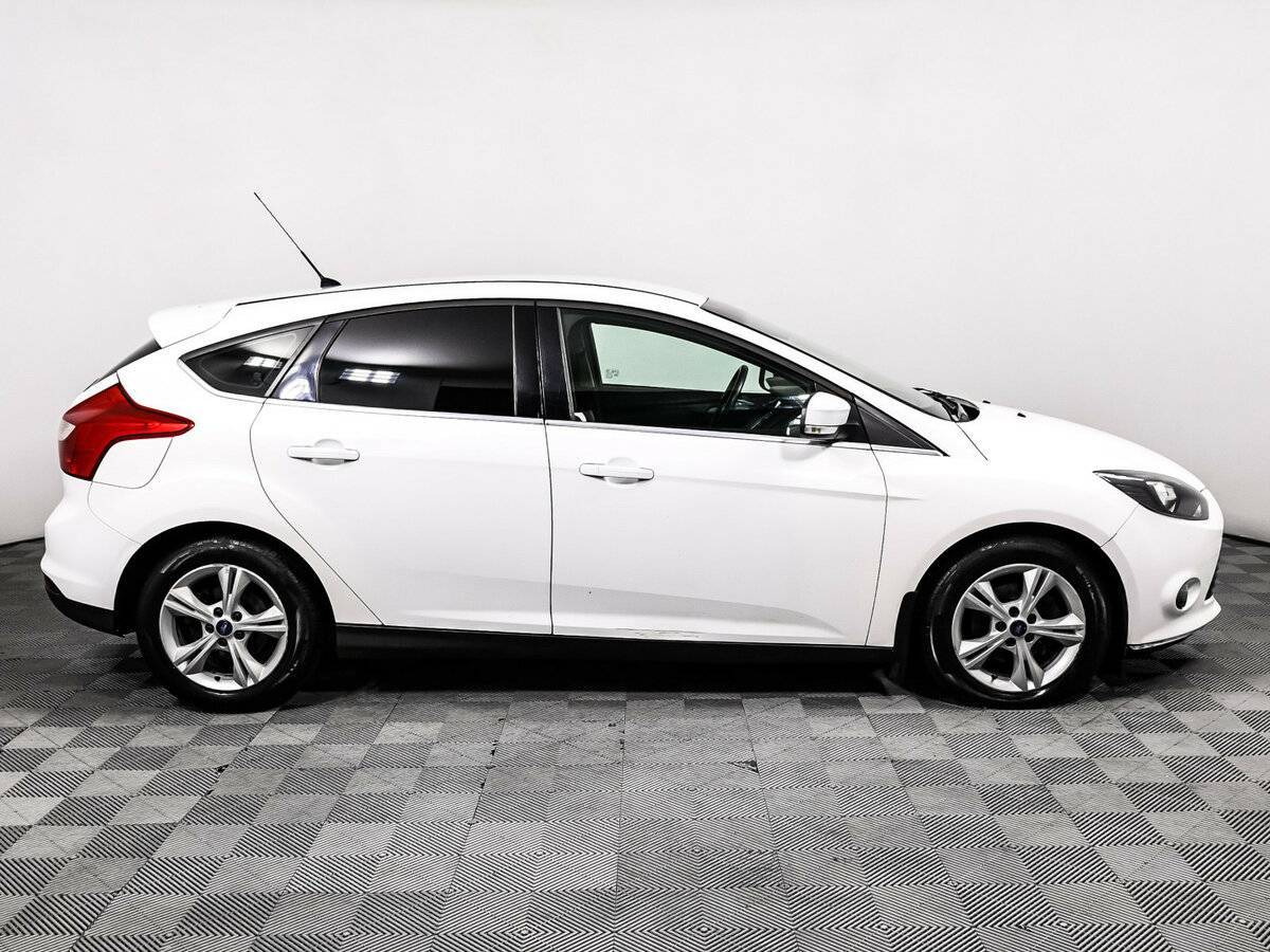 Ford Focus 2011 года с пробегом. Фото: #3