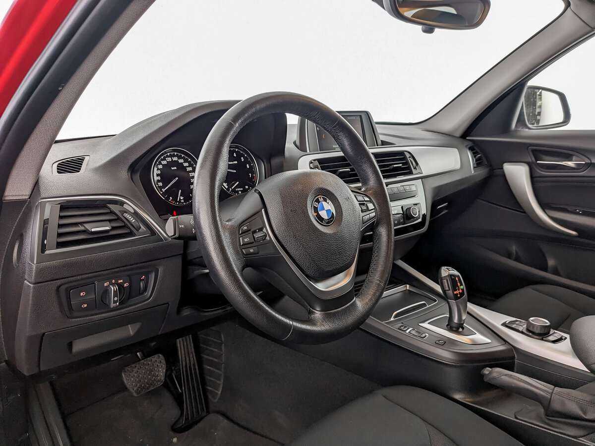 BMW 1 серии 2017 года с пробегом. Фото: #13