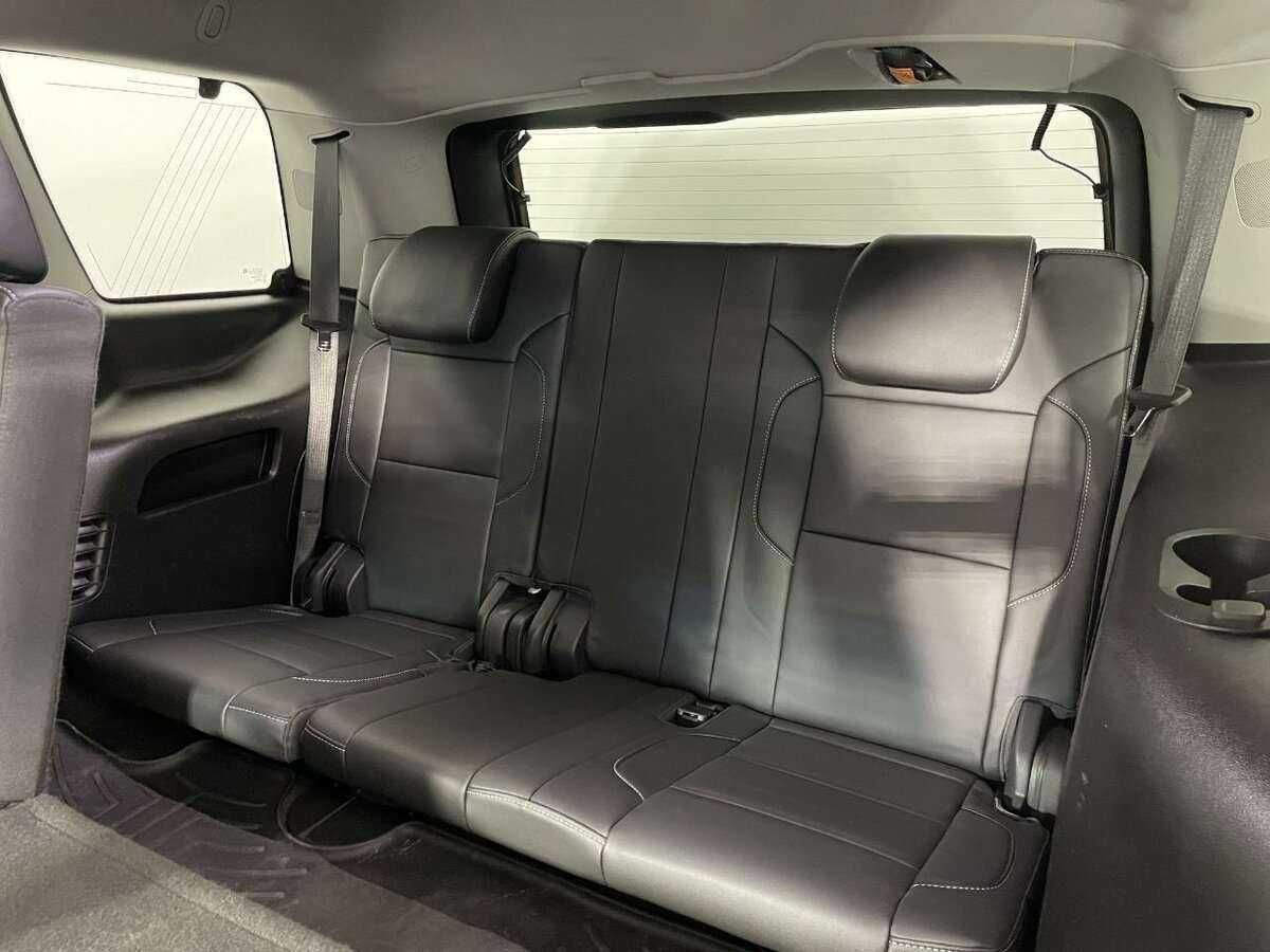 Chevrolet Tahoe 2017 года с пробегом. Фото: #17