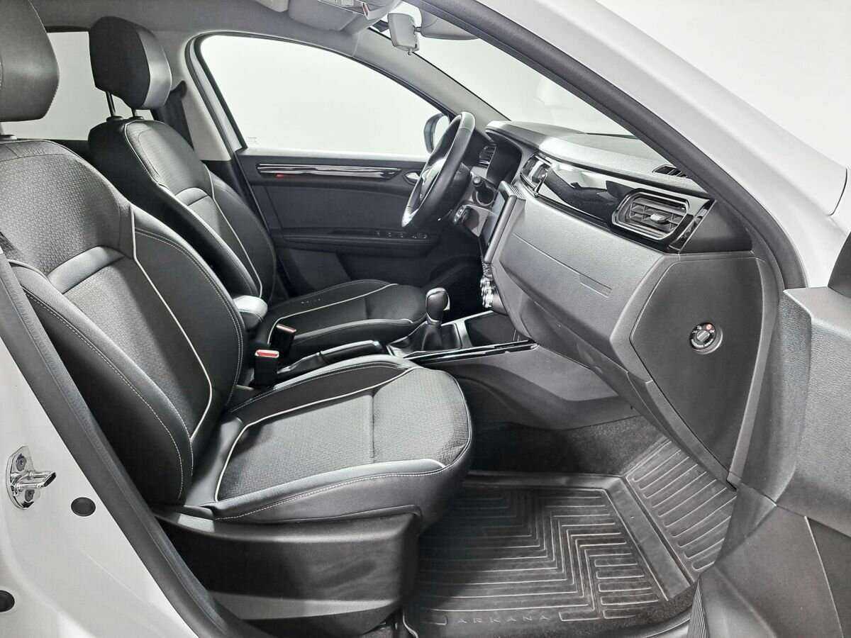 Renault Arkana 2019 года с пробегом. Фото: #5