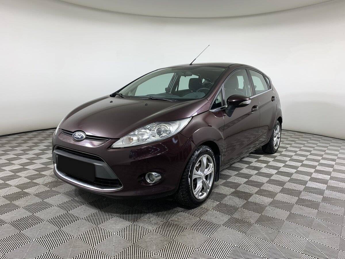 Ford Fiesta 2011 года с пробегом. Посмотреть фото