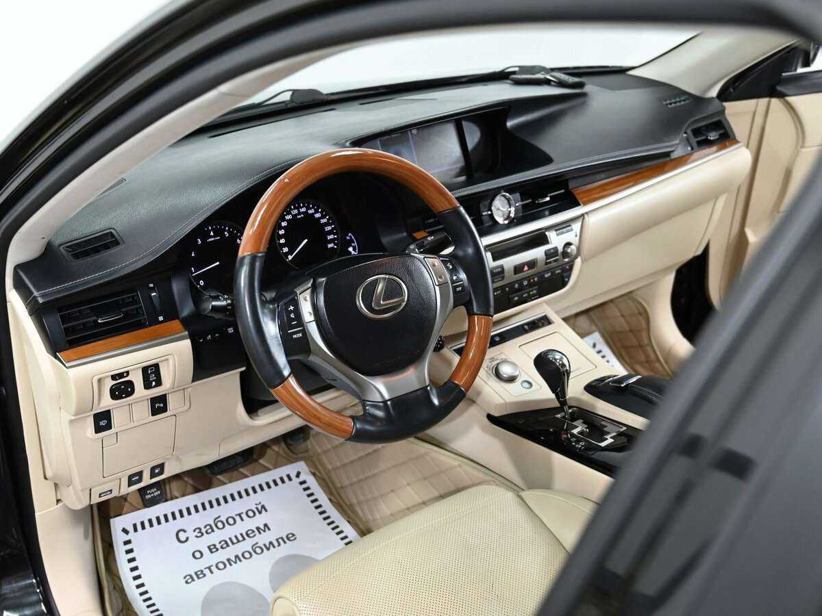 Lexus ES 2012 года с пробегом. Фото: #4