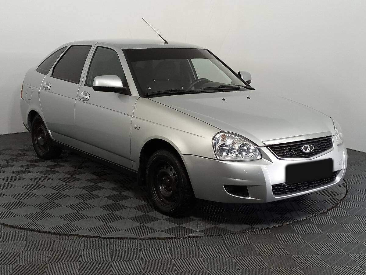 Lada (ВАЗ) Priora 2011 года с пробегом. Фото: #2