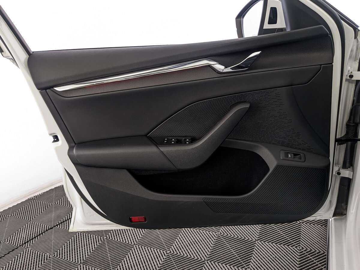 Skoda Octavia 2021 года с пробегом. Фото: #15