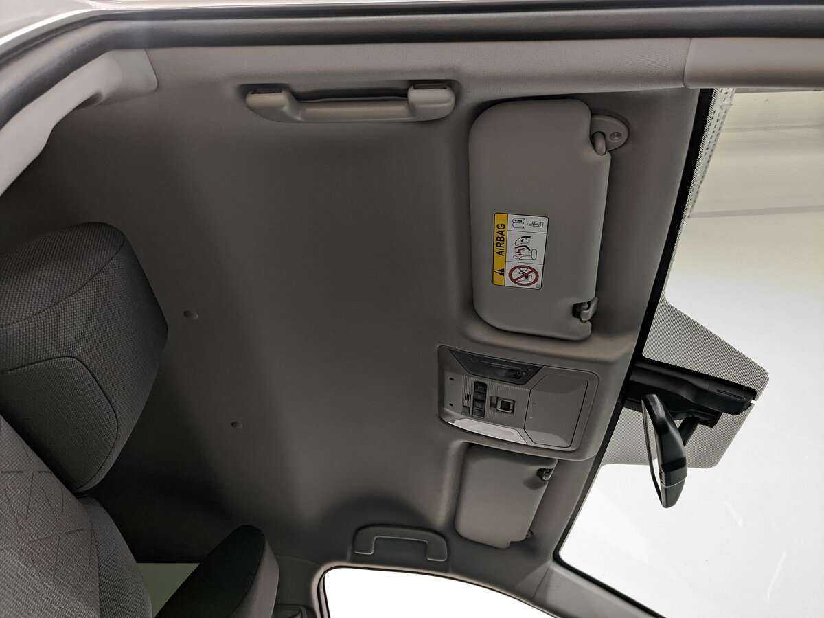 Toyota RAV4 2021 года с пробегом. Фото: #18