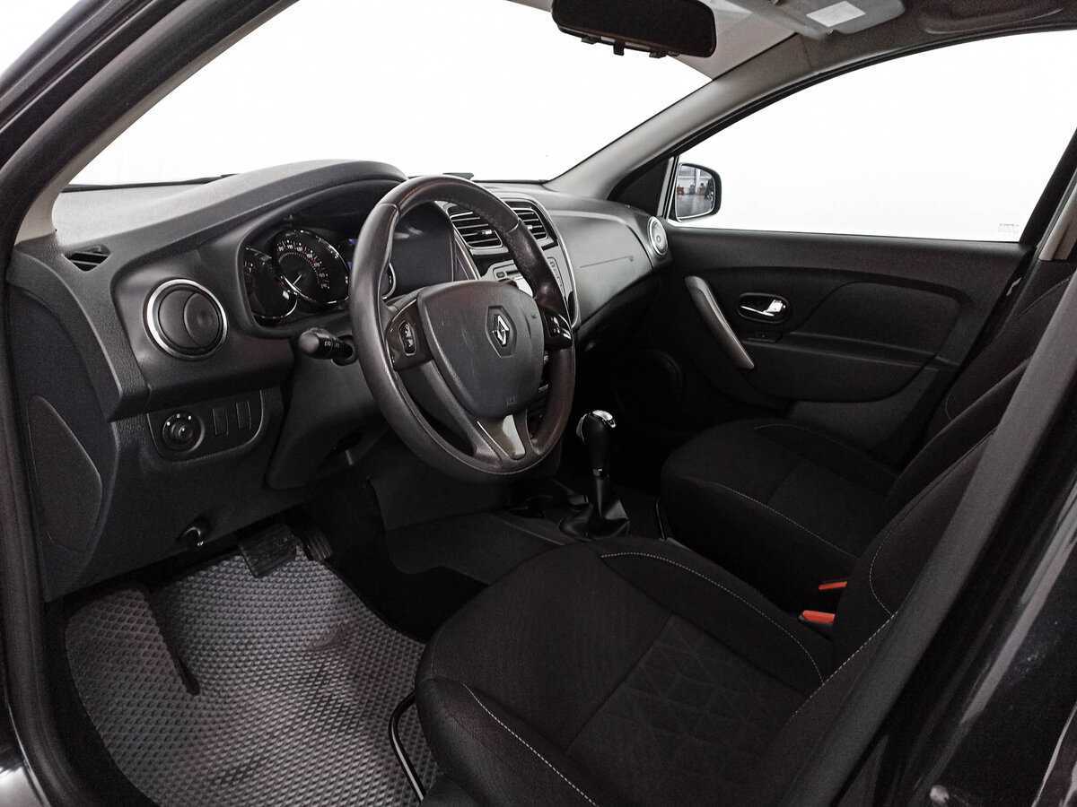 Renault Sandero 2016 года с пробегом. Фото: #12