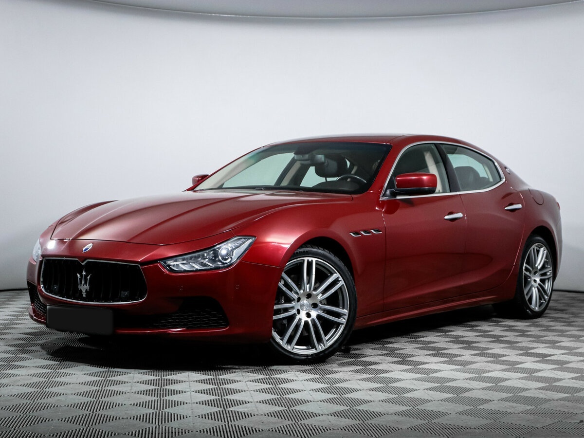 Maserati Ghibli 2014 года с пробегом. Посмотреть фото