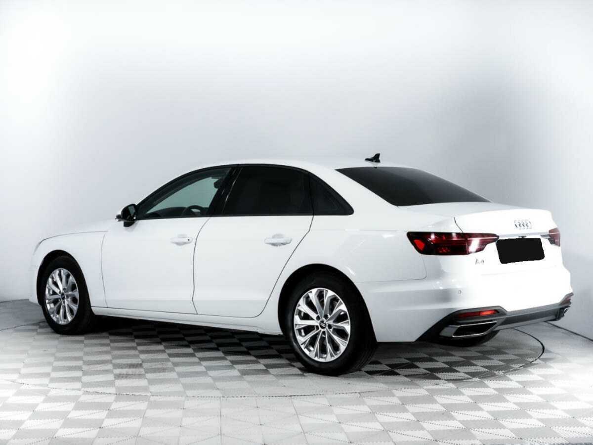 Audi A4 2021 года с пробегом. Фото: #6