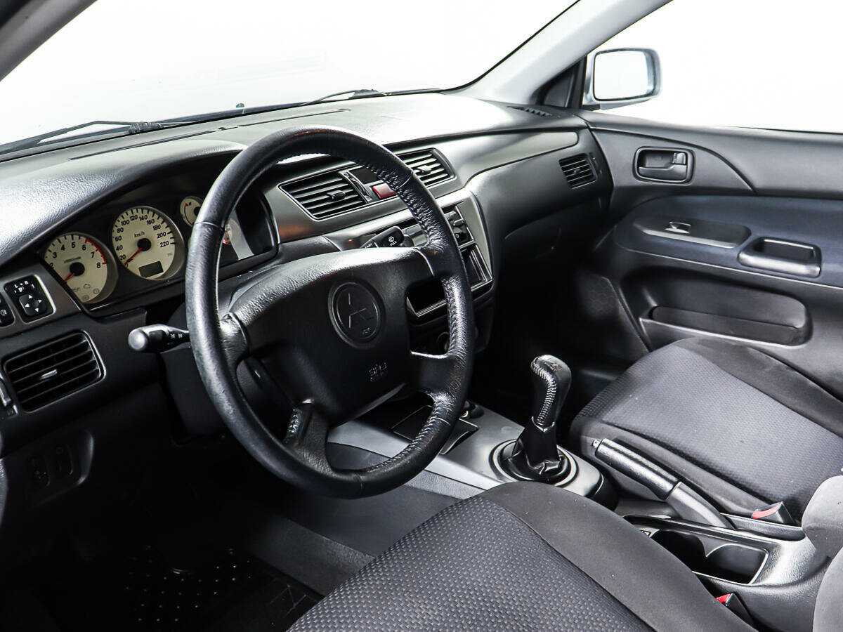 Mitsubishi Lancer 2005 года с пробегом. Фото: #12