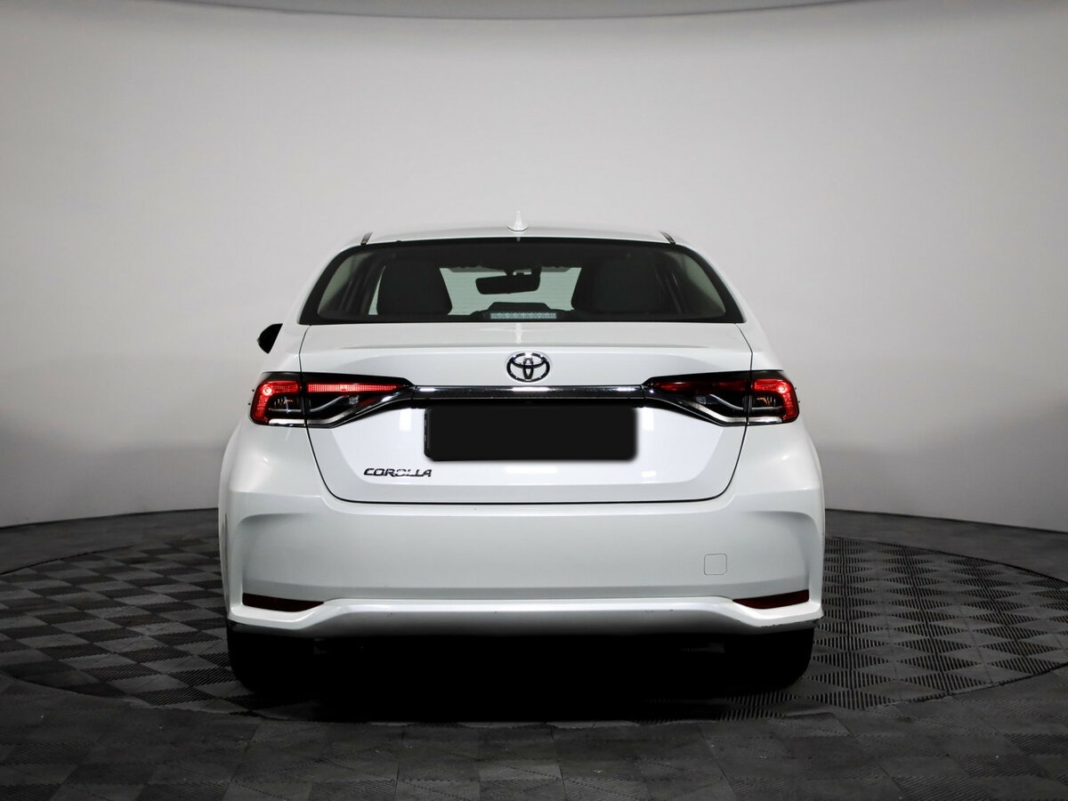 Toyota Corolla 2019 года с пробегом. Фото: #4