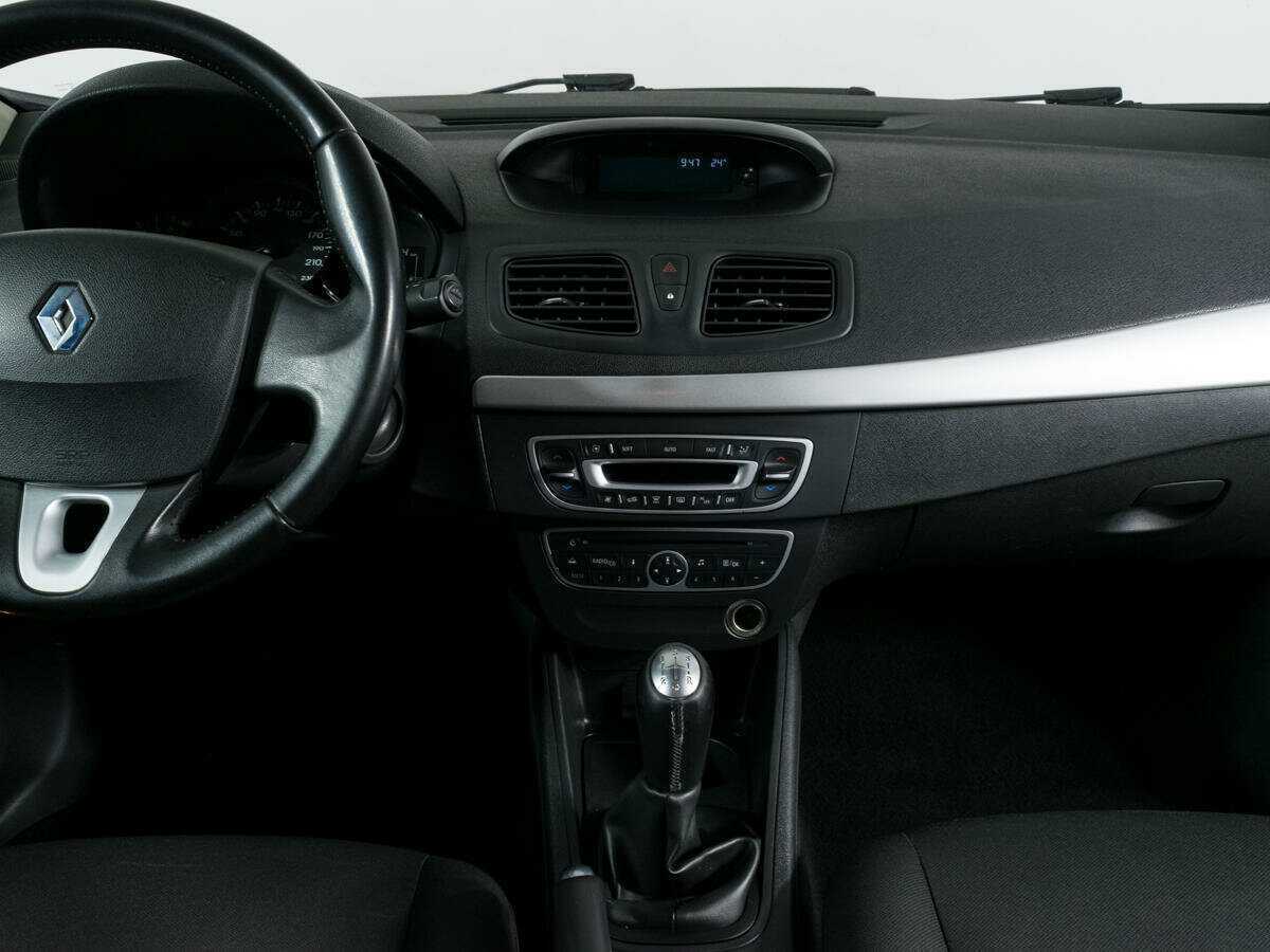 Renault Megane 2012 года с пробегом. Фото: #9