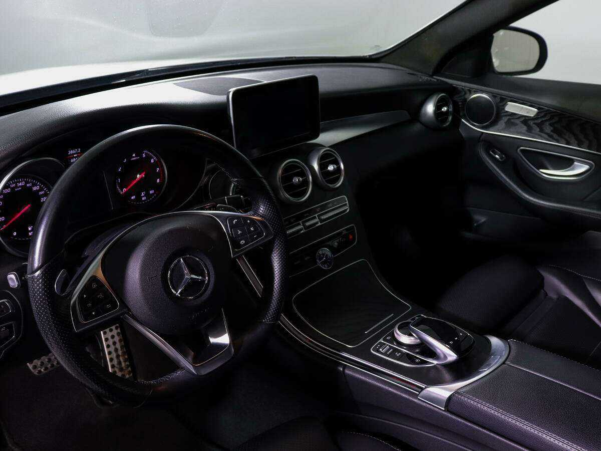 Mercedes-Benz C-Класс 2018 года с пробегом. Фото: #9