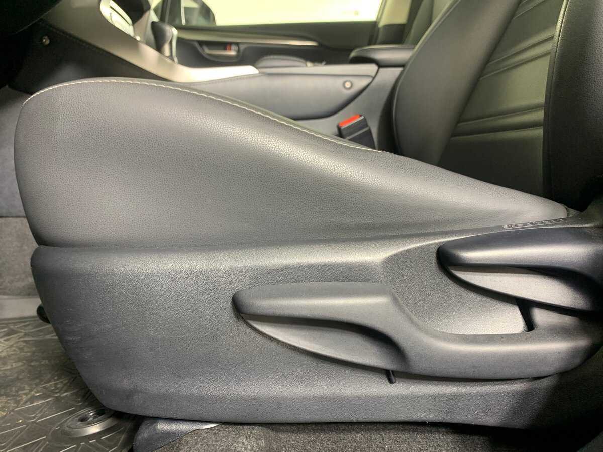 Lexus NX 2020 года с пробегом. Фото: #16