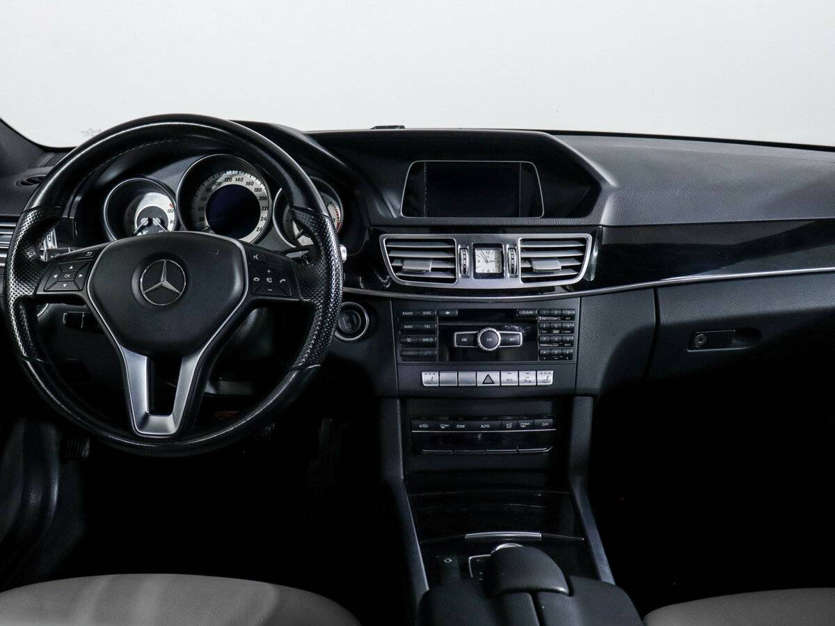 Mercedes-Benz E-Класс 2014 года с пробегом. Фото: #9