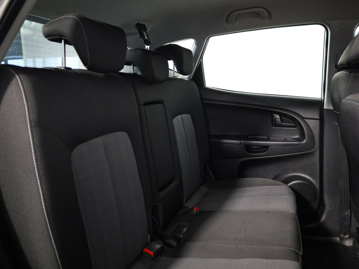 Kia Venga 2012 года с пробегом. Фото: #8