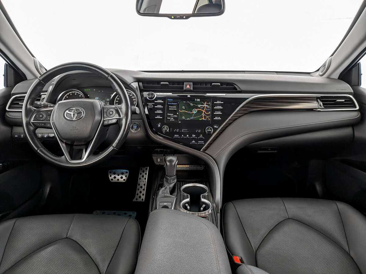Toyota Camry 2021 года с пробегом. Фото: #11