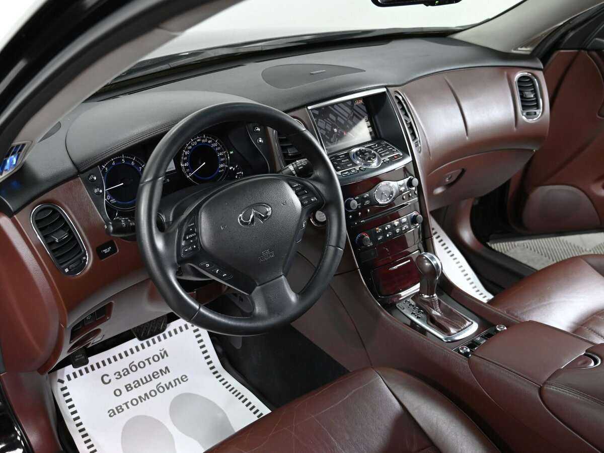 Infiniti EX 2013 года с пробегом. Фото: #11