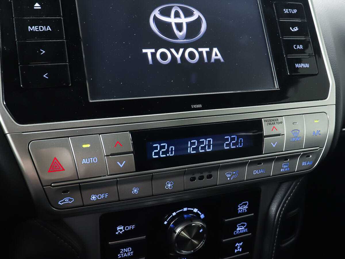 Toyota Land Cruiser Prado 2020 года с пробегом. Фото: #18