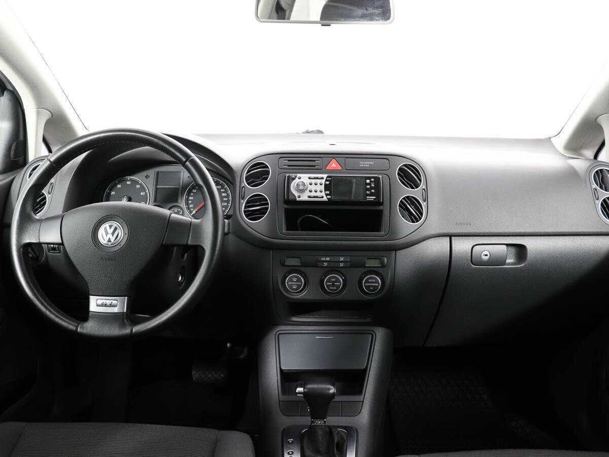Volkswagen Golf Plus 2008 года с пробегом. Фото: #12