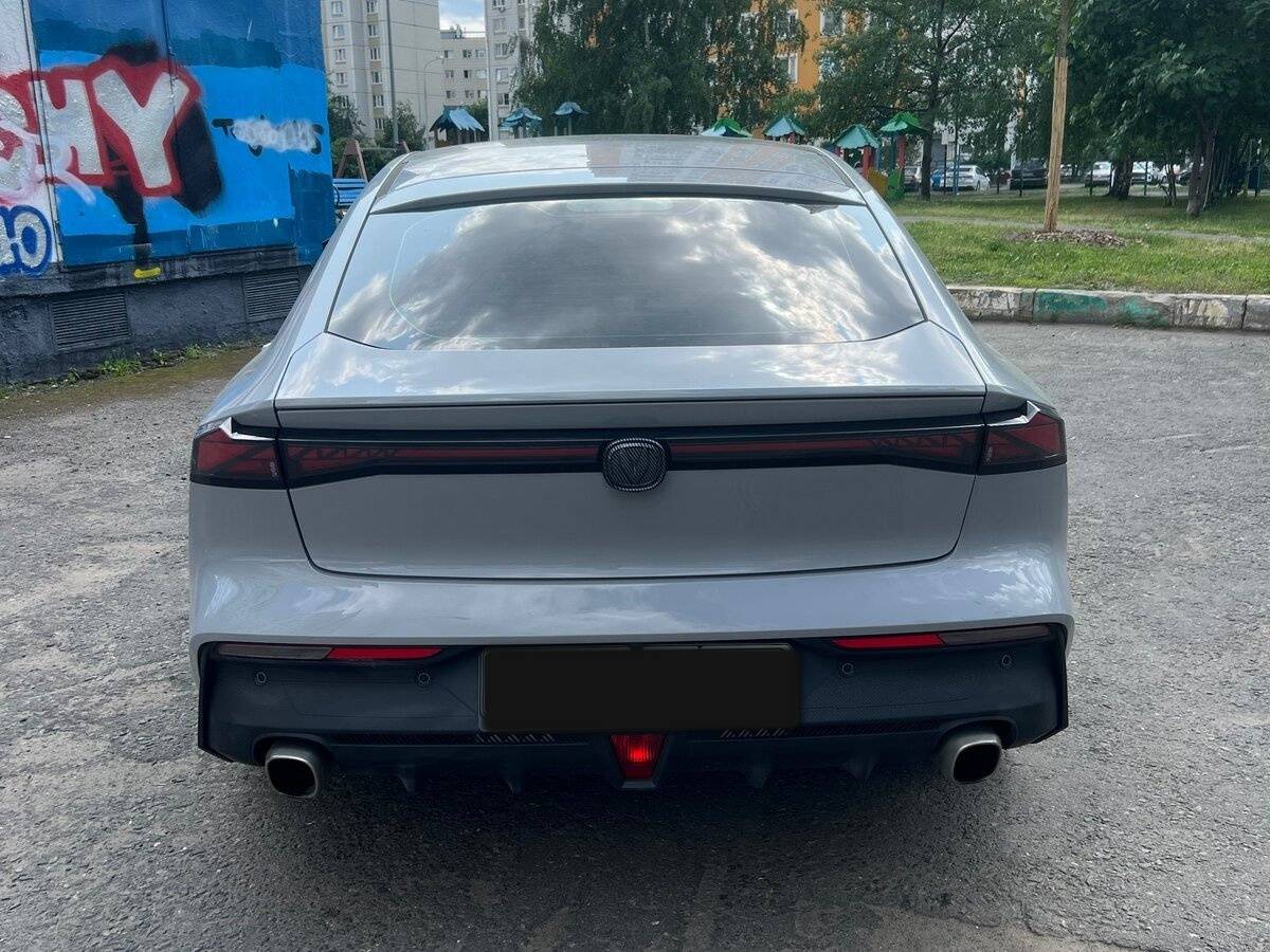 Changan UNI-V 2024 года с пробегом. Фото: #3