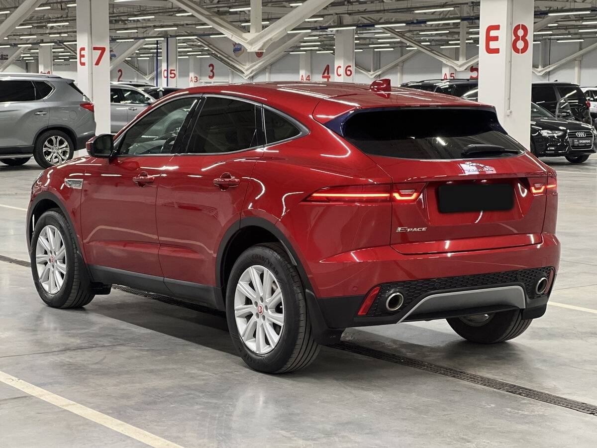 Jaguar E-Pace 2018 года с пробегом. Фото: #6
