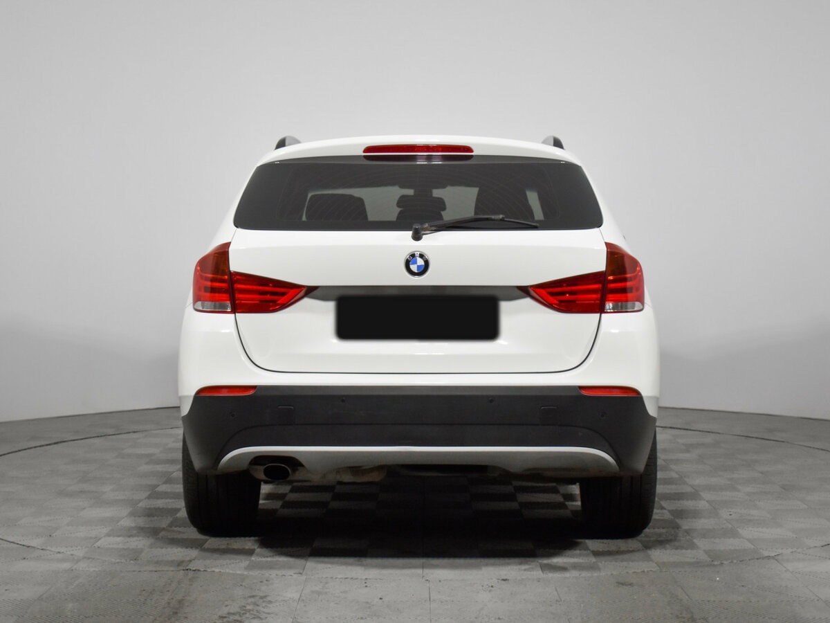 BMW X1 2011 года с пробегом. Фото: #4