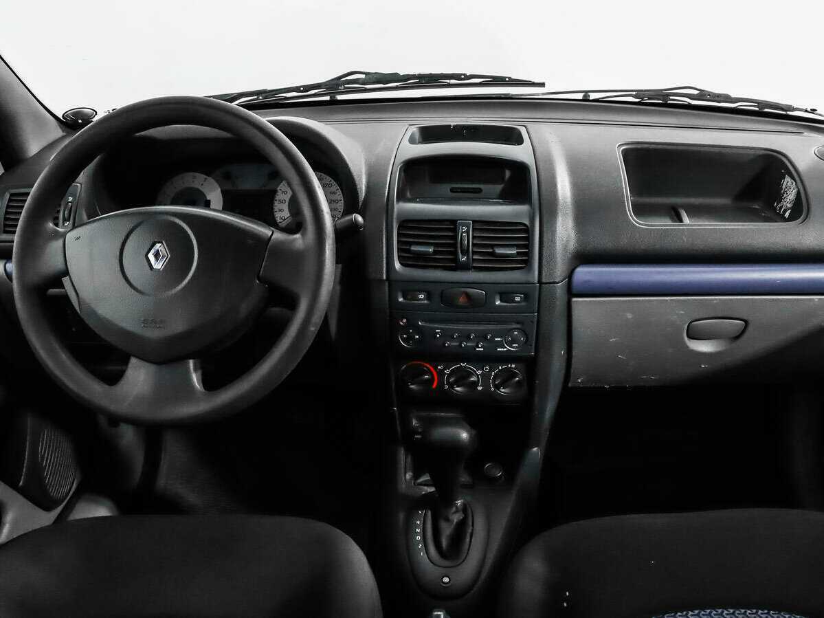 Renault Symbol 2006 года с пробегом. Фото: #11