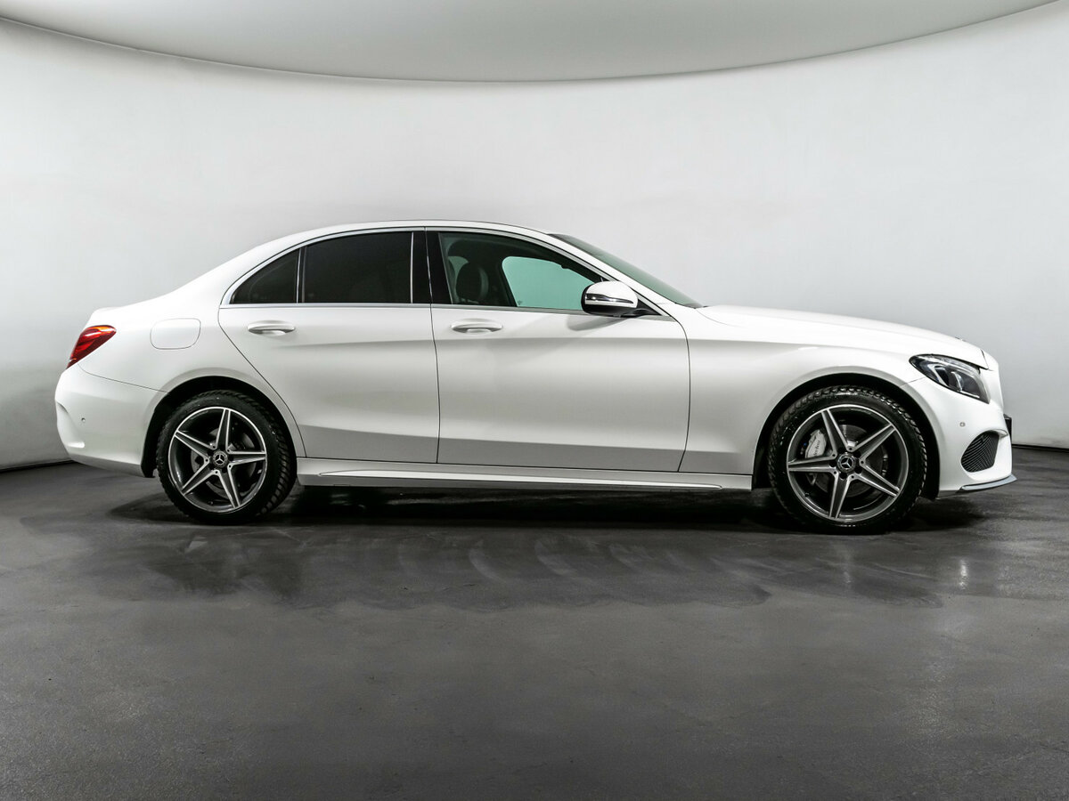 Mercedes-Benz C-Класс 2017 года с пробегом. Фото: #3