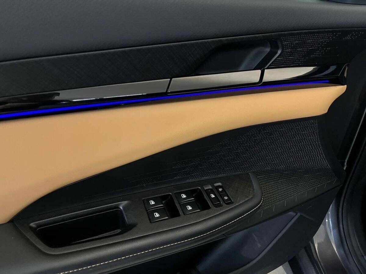 Changan UNI-V 2023 года с пробегом. Фото: #9