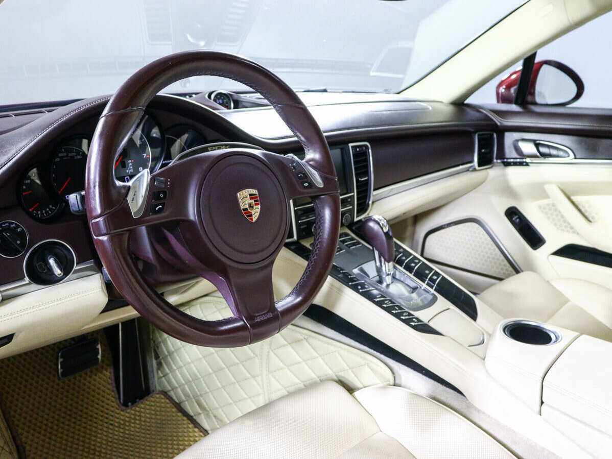 Porsche Panamera 2013 года с пробегом. Фото: #10