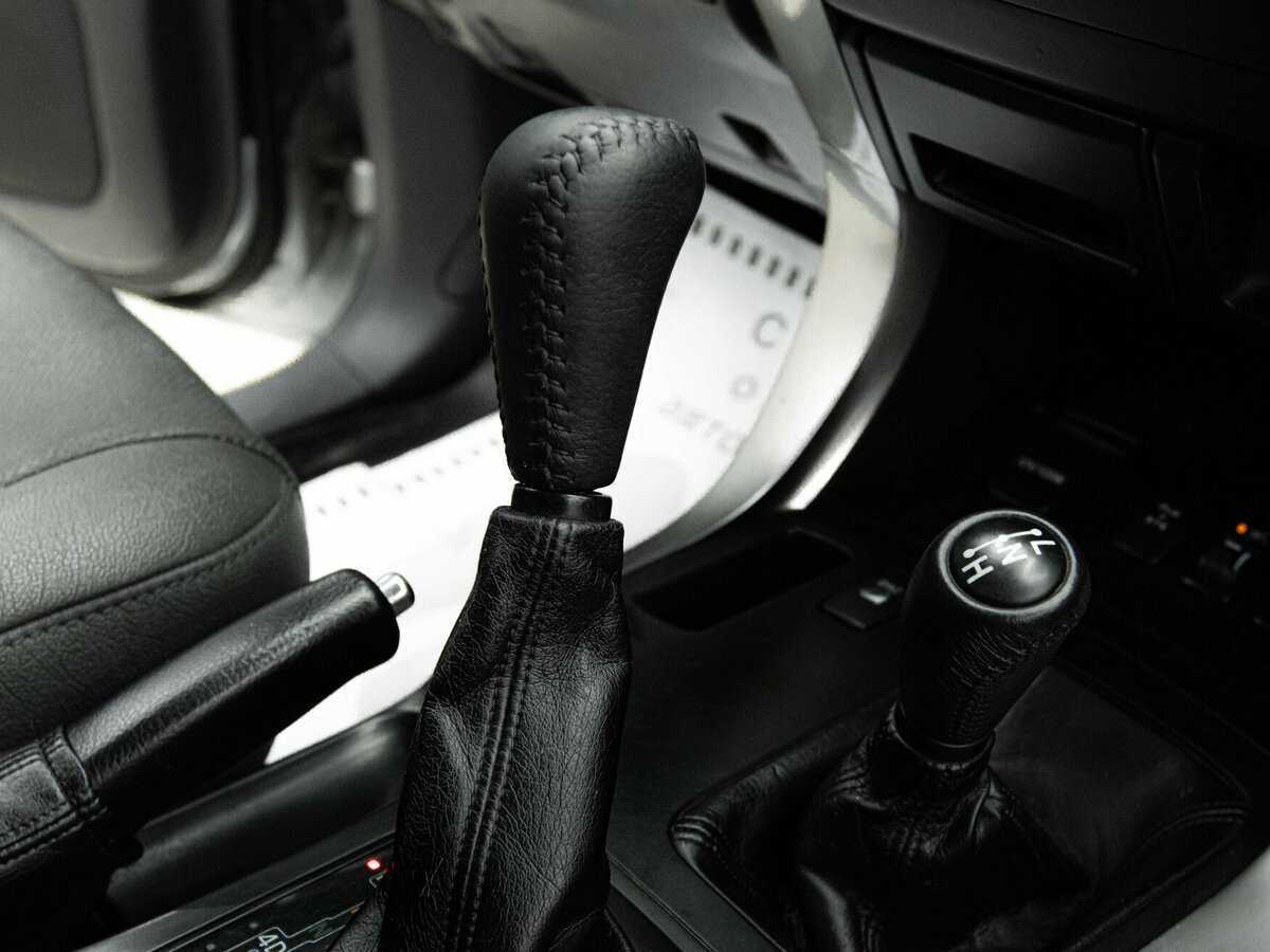 Toyota Land Cruiser Prado 2006 года с пробегом. Фото: #9