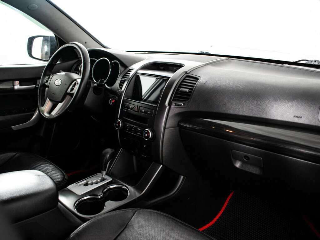 Kia Sorento 2010 года с пробегом. Фото: #8