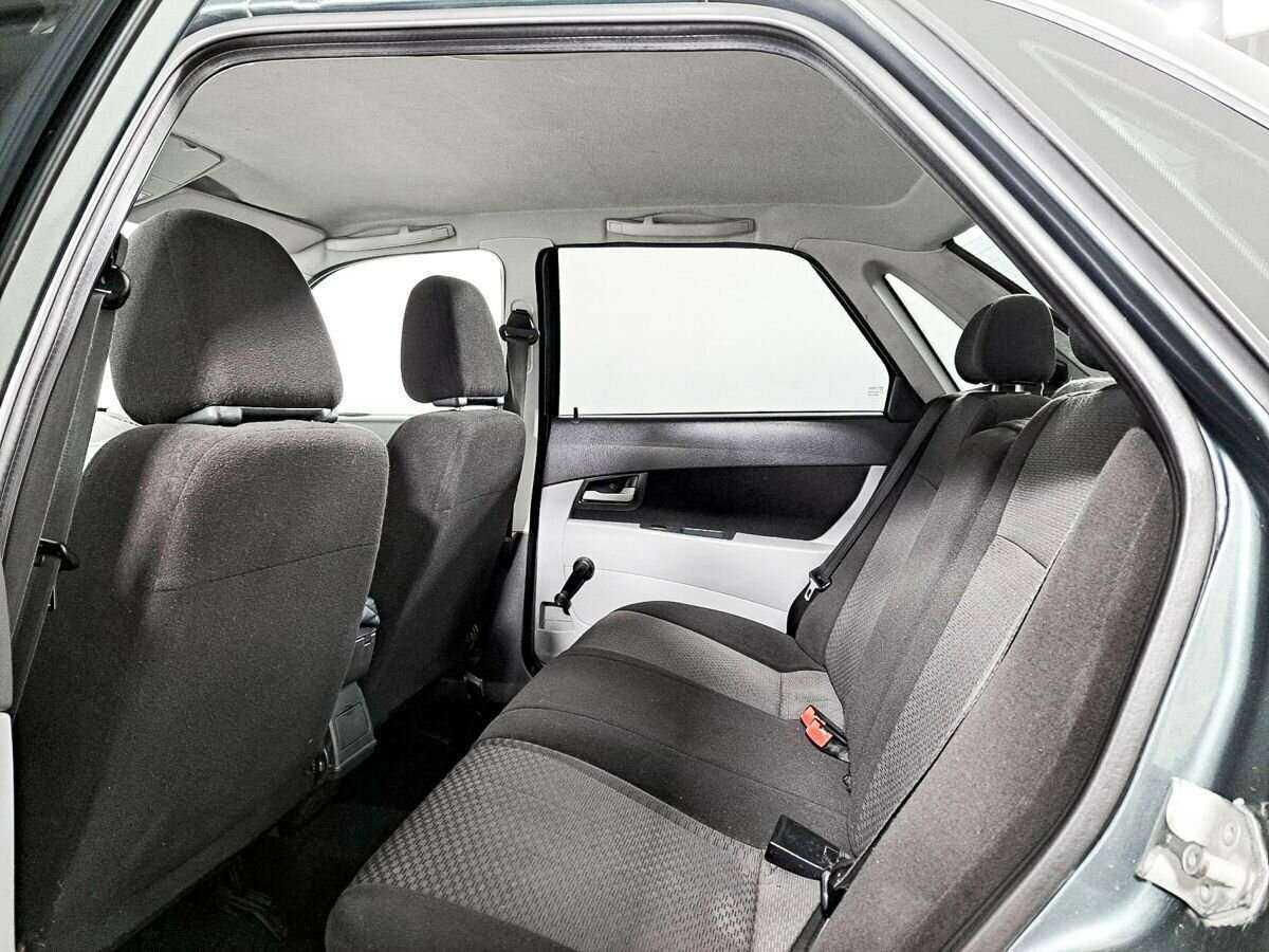 Lada (ВАЗ) Priora 2011 года с пробегом. Фото: #8