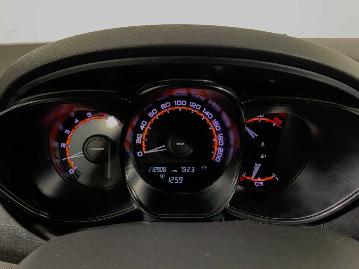 Lada (ВАЗ) Vesta 2021 года с пробегом. Фото: #14