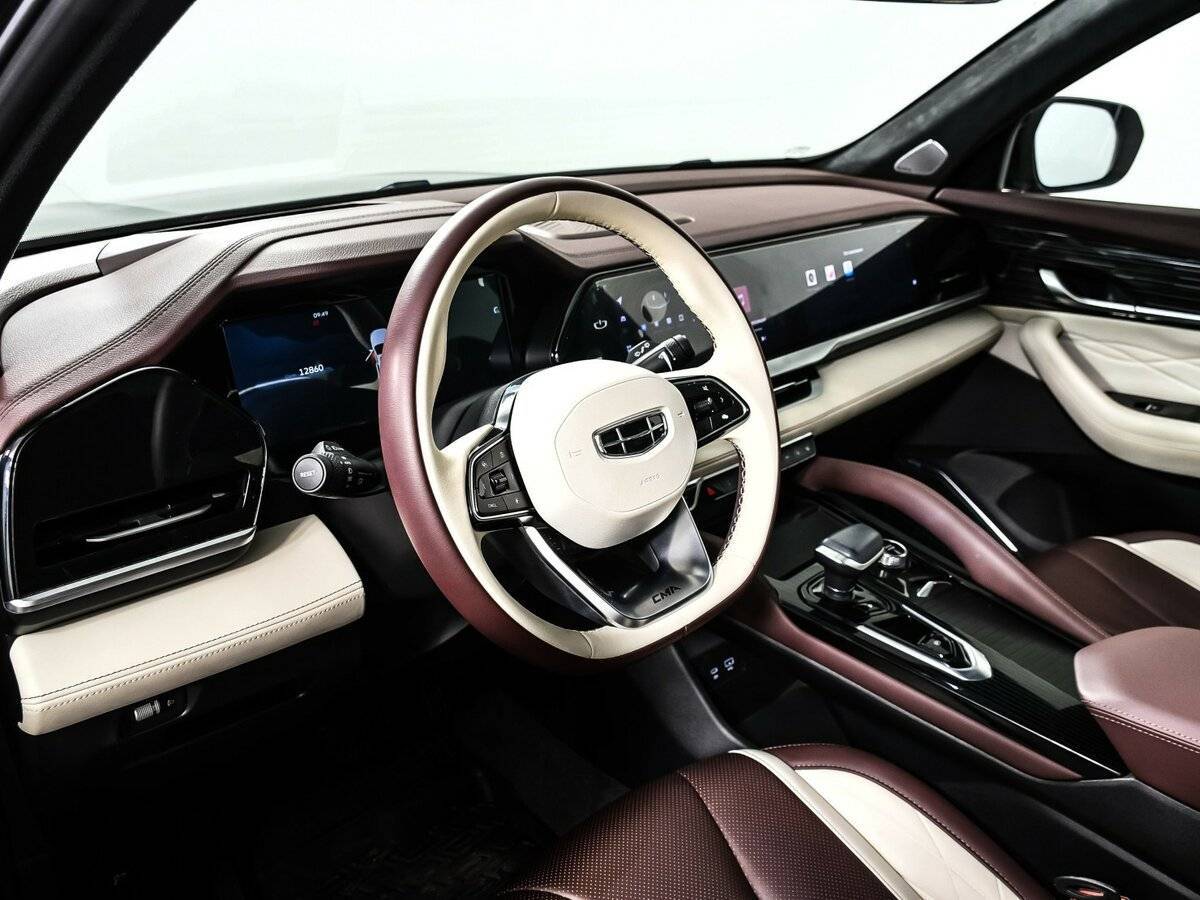 Geely Monjaro 2023 года с пробегом. Фото: #12