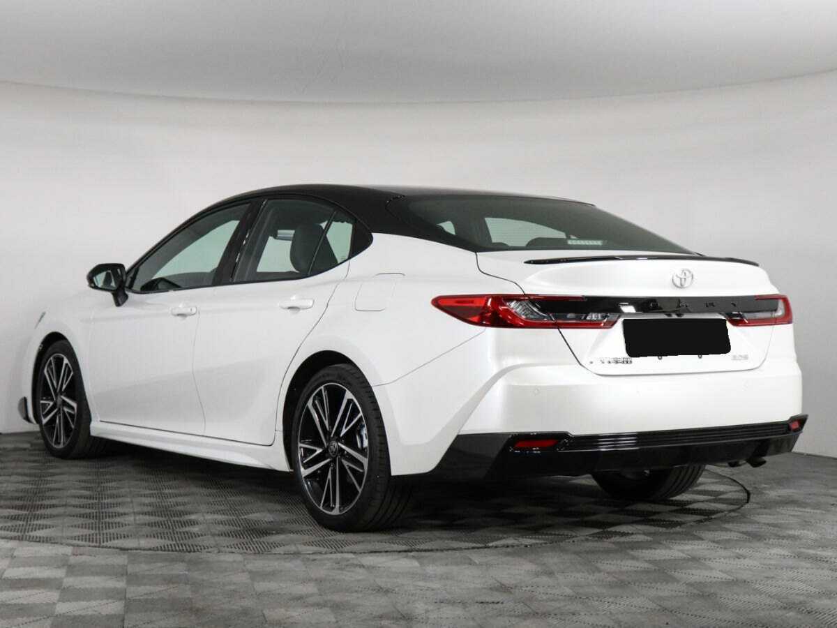 Toyota Camry 2024 года с пробегом. Фото: #6