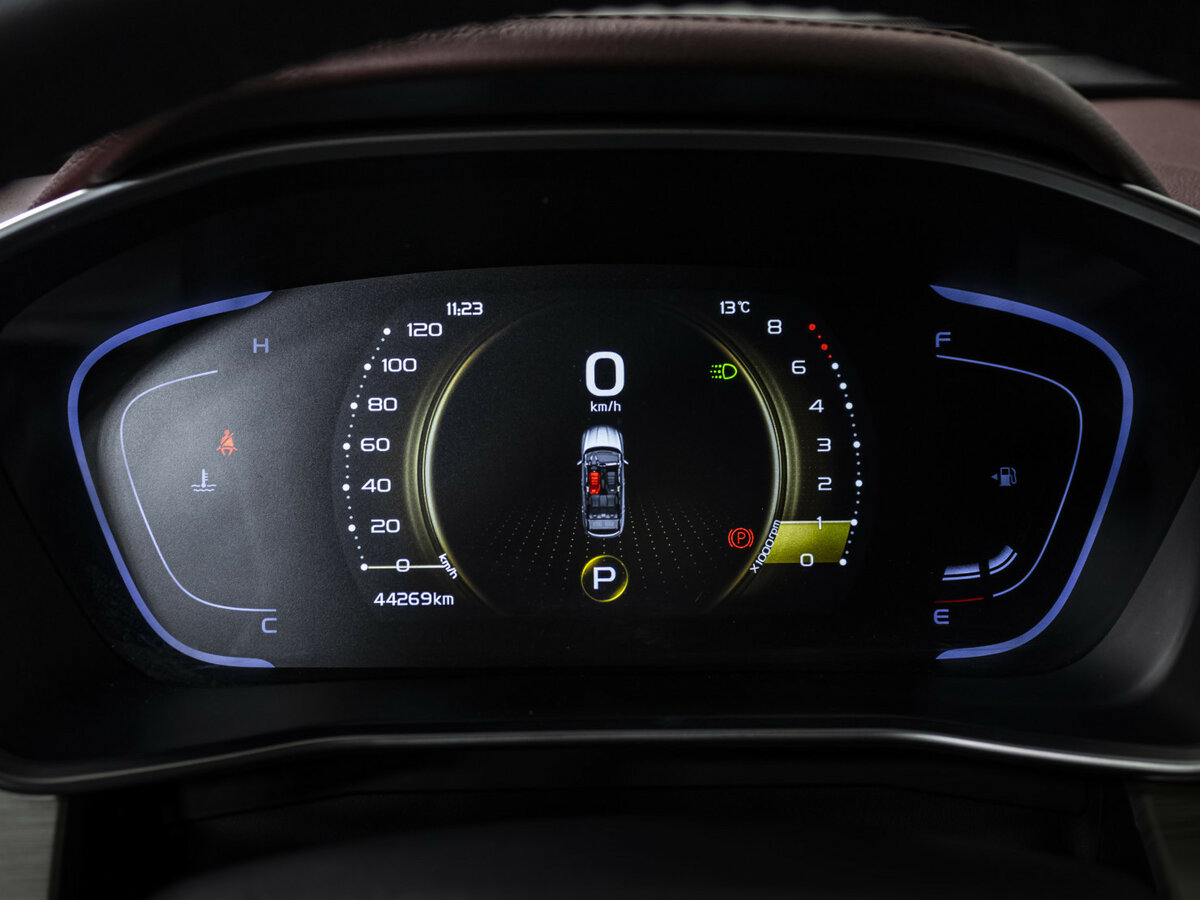 Geely Coolray 2022 года с пробегом. Фото: #9