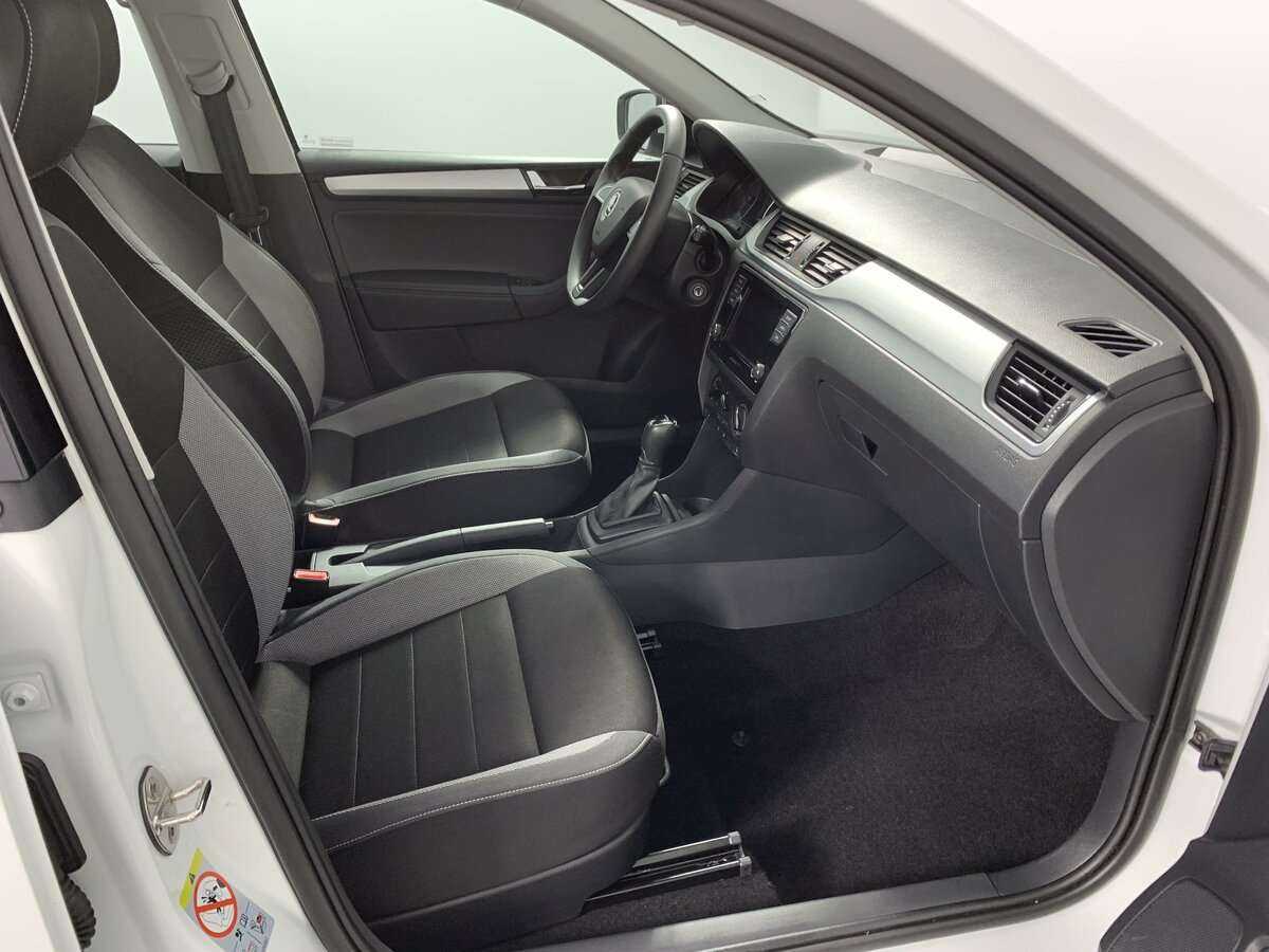 Skoda Rapid 2019 года с пробегом. Фото: #14